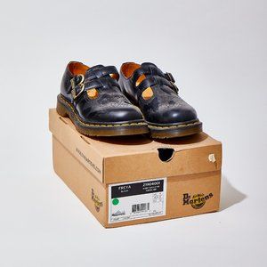 Dr. Martens MARY JANE-Black Smooth-Sz 6